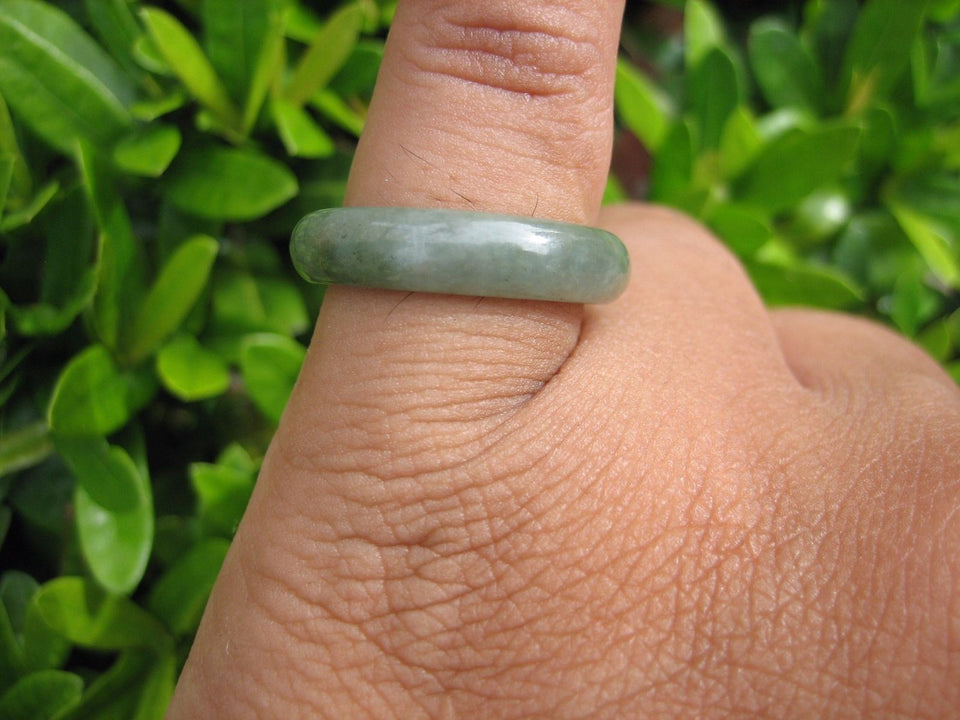 Natural Jadeite Jade ring Thailand jewelry stone mineral size  7 US  EB 060