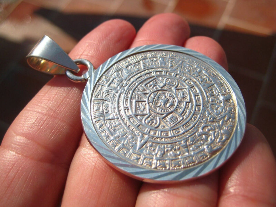 925 Silver Mayan Calendar Pendant Necklace Taxco Mexico A3486