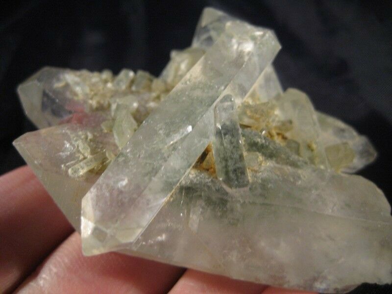 Natural Quartz stone mineral crystal specimen Afghanistan N3866