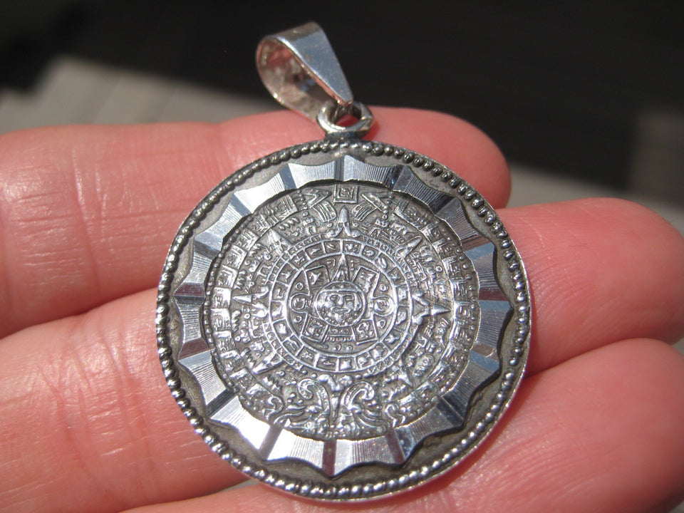 950 Silver Mayan Aztec Calendar Quetzalcoatl Pendant Necklace Mexico 950 A2998