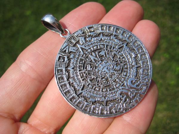 925 Sterling Silver Maya Mayan Calendar Mexico Pendant Necklace