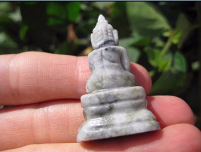 Natural Jade Shakyamuni Buddha stone rock mineral Carving Art A7N33