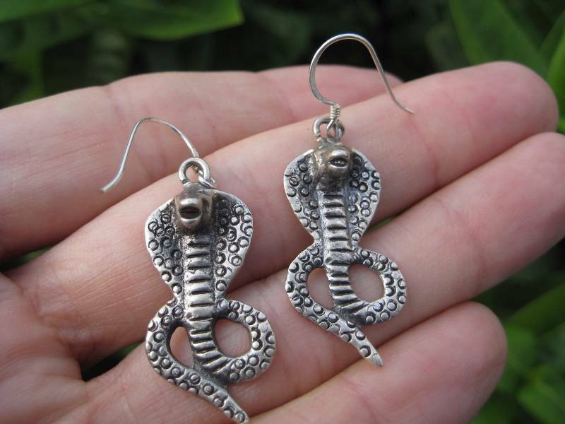 925 Silver Snake cobra Earrings Earring jewelry Nepal N4755
