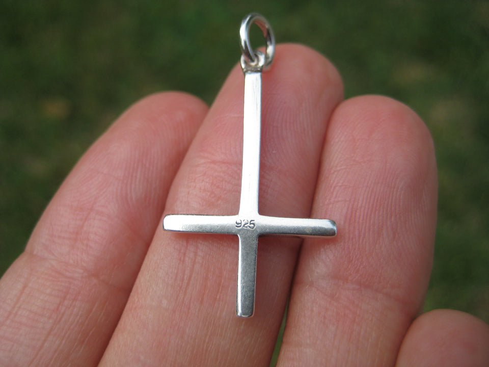 Small 925 Sterling Silver Inverted Upside Down Satanic Cross Pendant A7