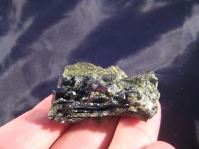 Natural Green Epidote mineral stone crystal Afghanistan N3655