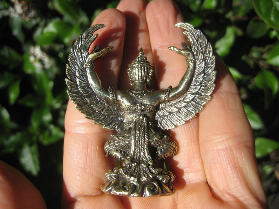 Brass Metal Garuda Bird Buddhist Hindu Statue Snake Bite Protection