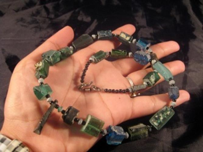 925 Silver Roman Glass Bead necklace blue green color 1500 yr old glass N3744