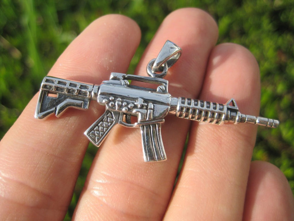 925 Sterling Silver Machine Gun M-16 AK-47 Pendant Necklace Thailand