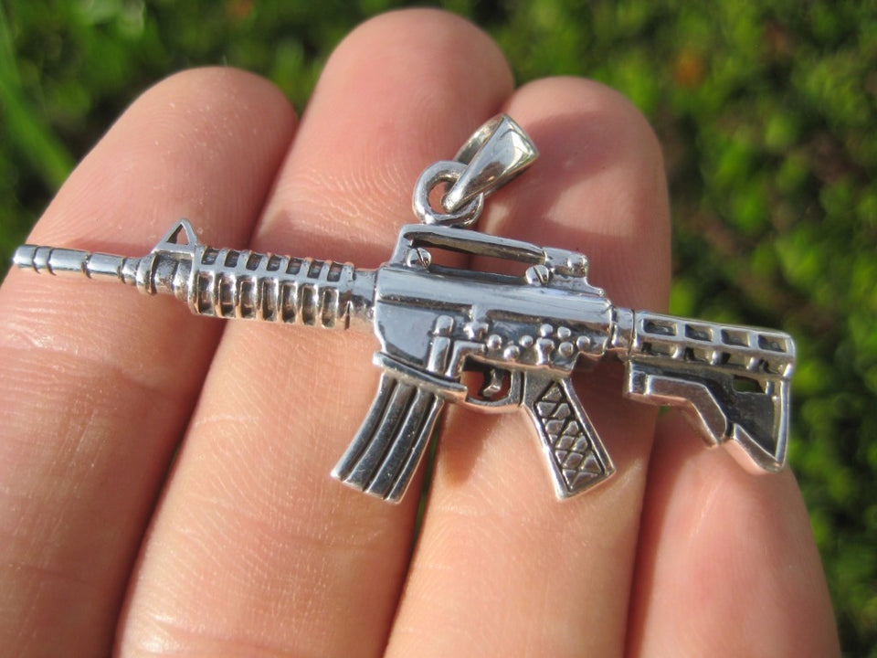 925 Sterling Silver Machine Gun M-16 AK-47 Pendant Necklace Thailand
