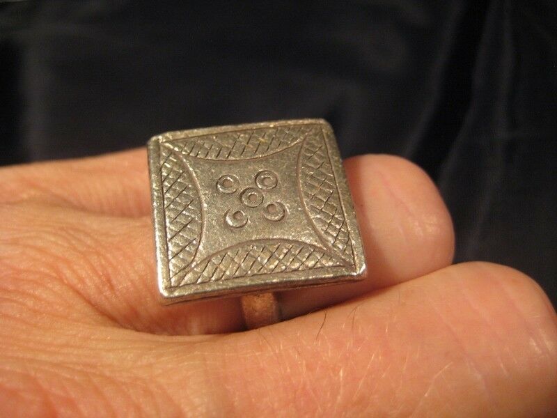 999 Silver Hill Tribe Ring northern Thailand jewelry art size 9  N 2866