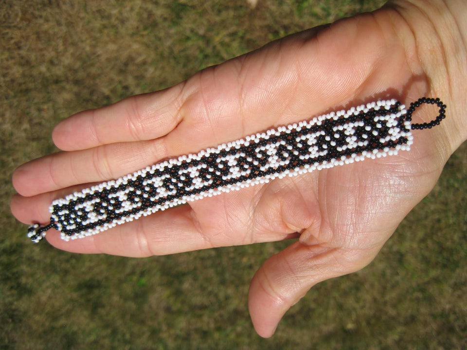 Huichol Bead Indian Bracelet Jewelry Art Hand Made Guadalajara Mexico A80