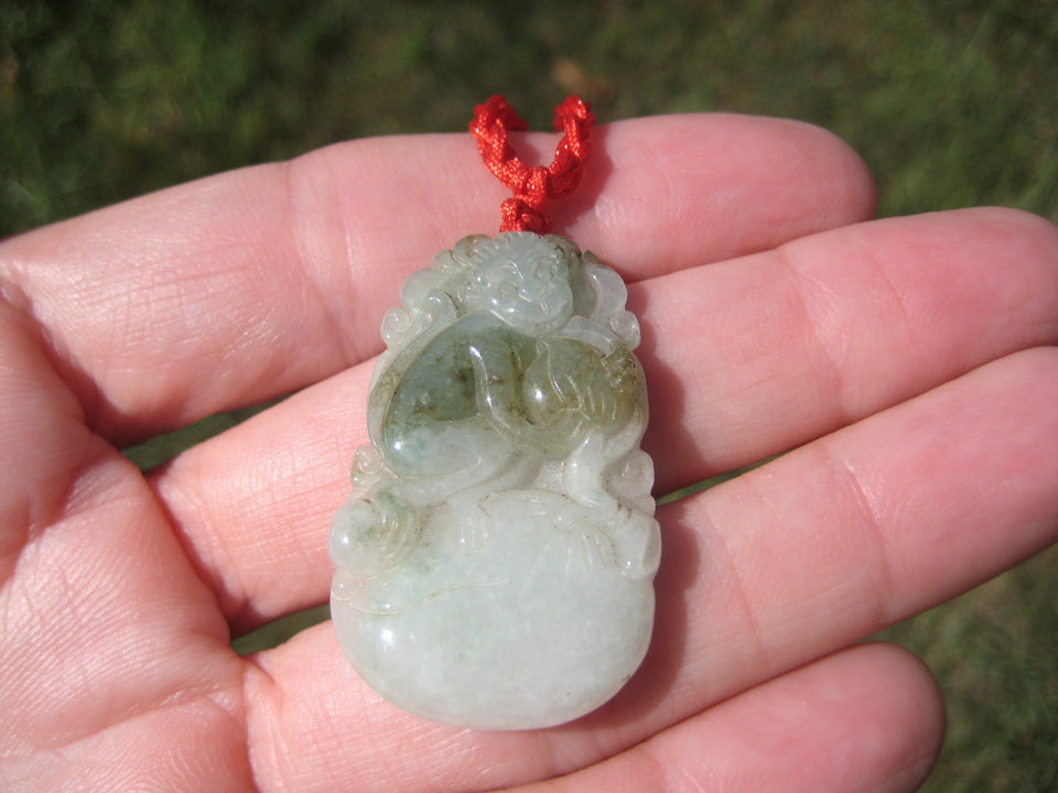 Jade monkey online pendant