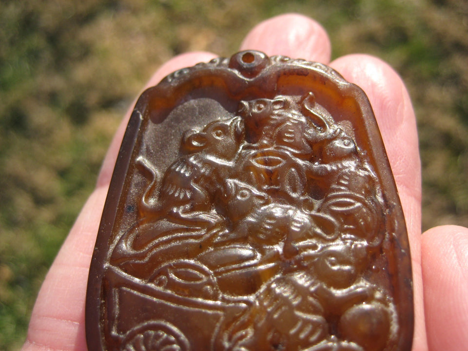 Natural Agate Chinese Mouse Amulet Pendant Hanging  A2765