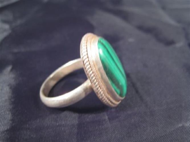 925 Silver natural Malachite ring nepal Size 9.25 N3966
