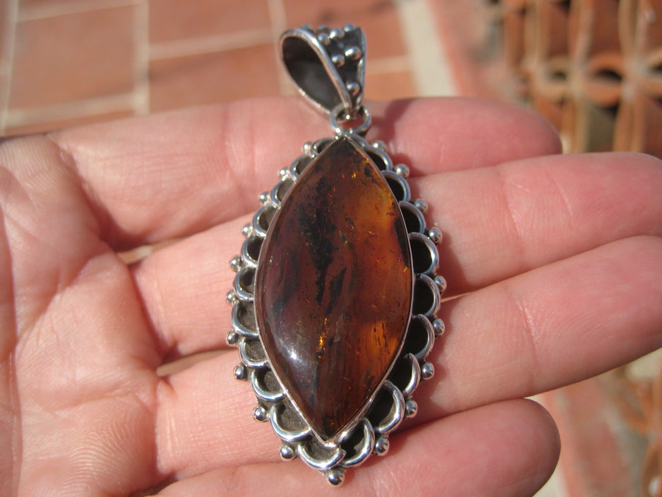 Natural Chiapas  Amber Pendant Taxco Mexico A2752