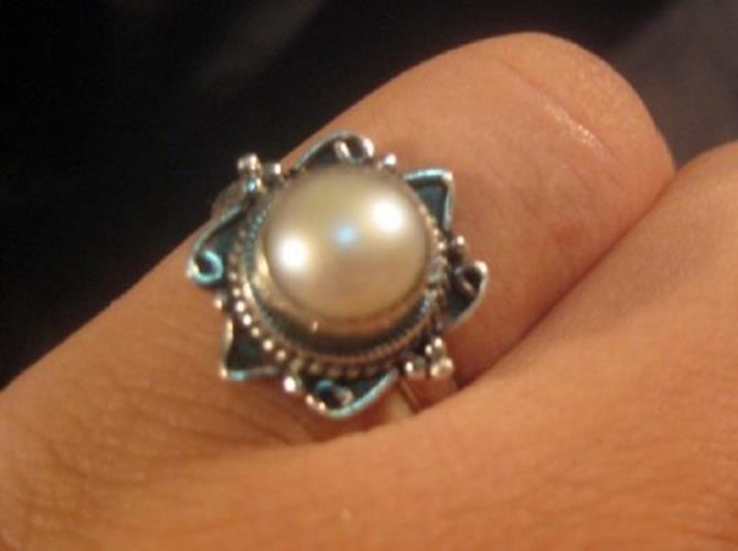 925 Silver Fresh Water Pearl Ring Nepal size 5.5 AN7255