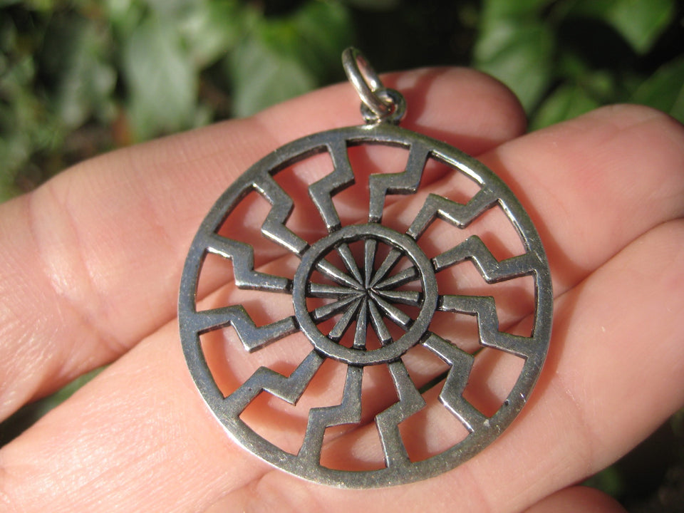 925 Silver Black Sun Wheel Sonnenrad Viking Germanic Pendant Necklace A312