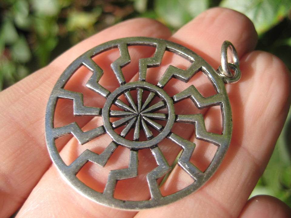 925 Silver Black Sun Wheel Sonnenrad Viking Germanic Pendant Necklace A312