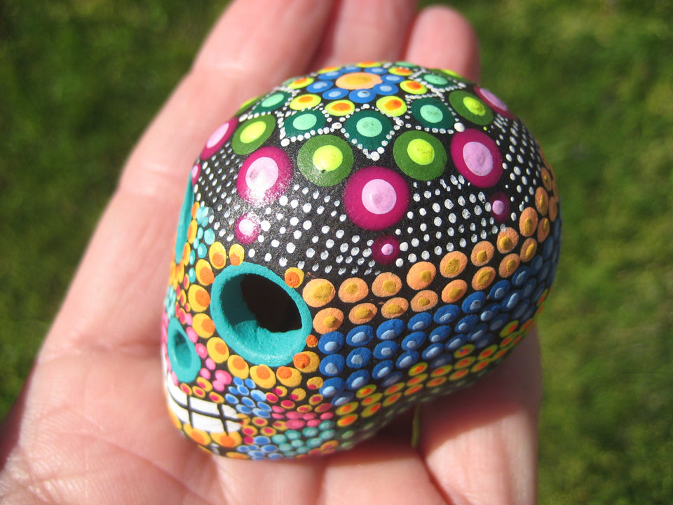 Ceramic Painted Skull Day of The Dead Pinta de Agua Taxco Mexico A8266