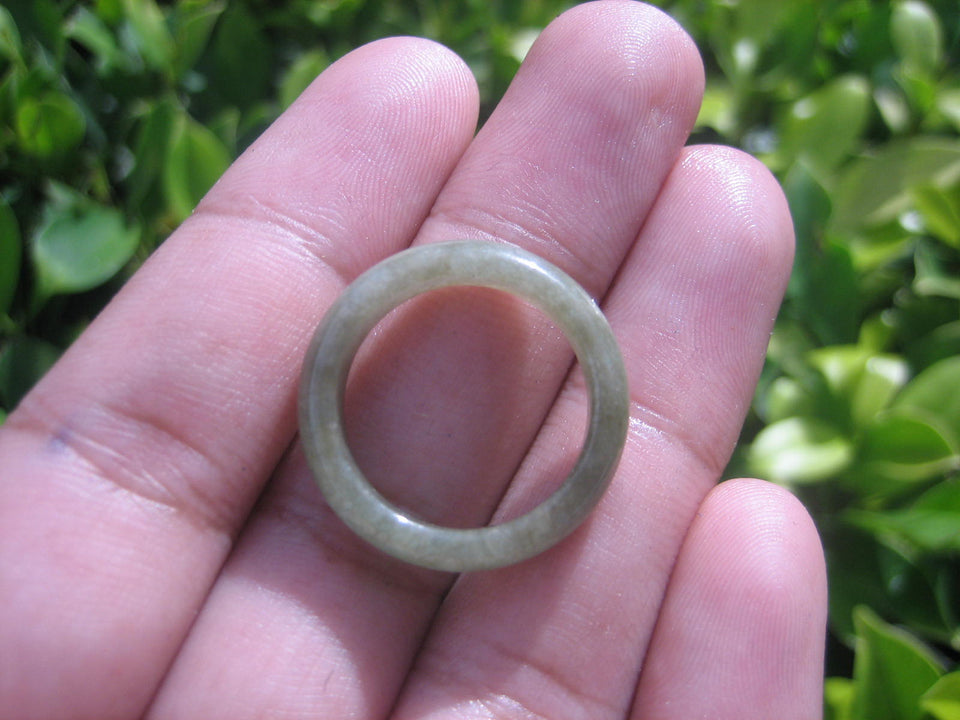Natural Jadeite Jade ring Thailand jewelry stone mineral size 7 US  E 591113