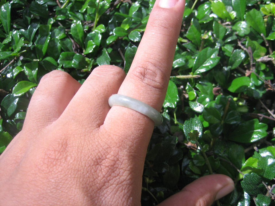 Natural Jadeite Jade ring Thailand jewelry stone mineral size  9.5 US   E 5994