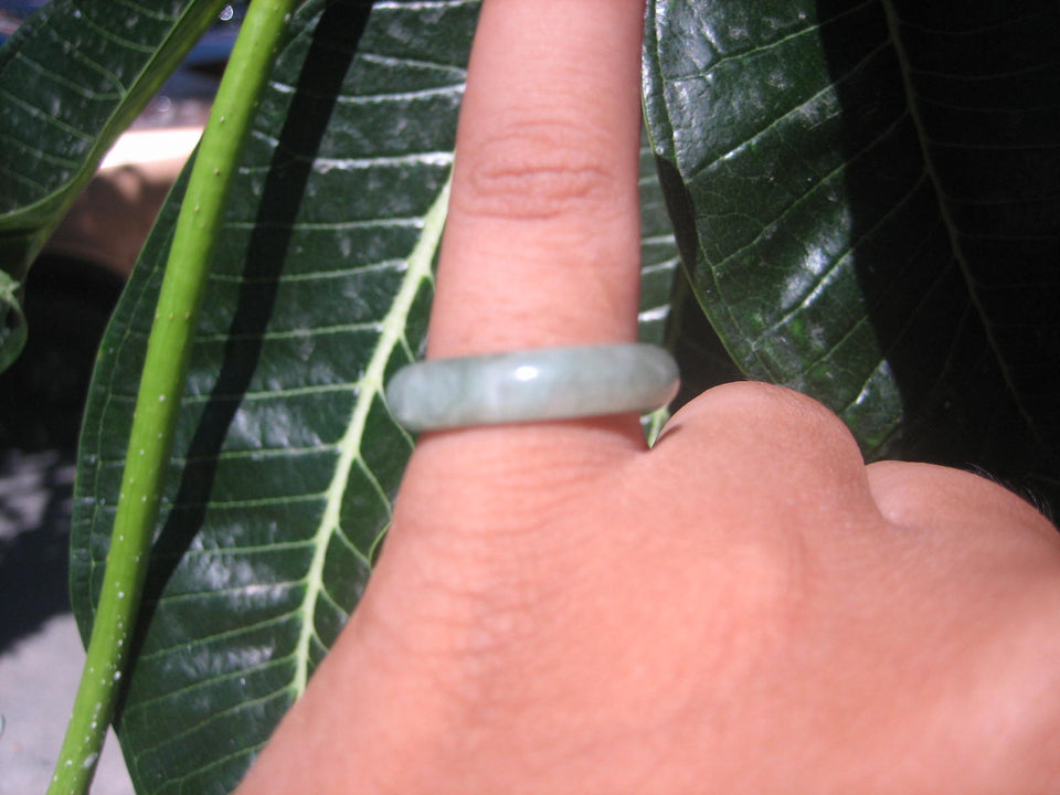 Natural Jadeite Jade ring Thailand jewelry stone mineral size  7 US   E 59111