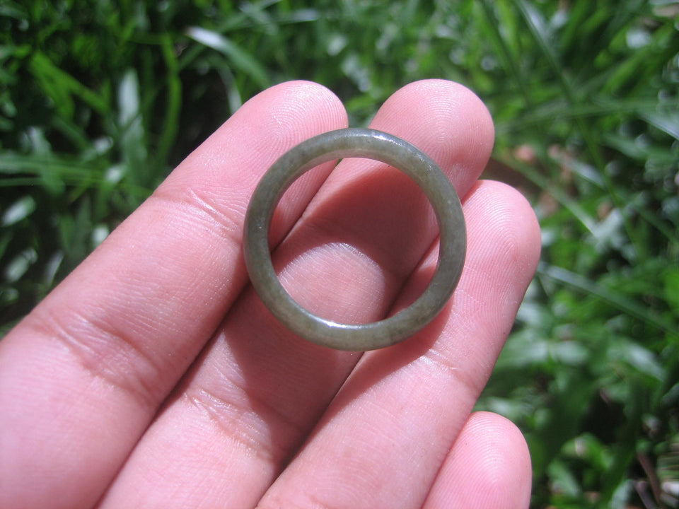 Natural Jadeite Jade ring Thailand jewelry stone mineral size  9.25 US   E 59108