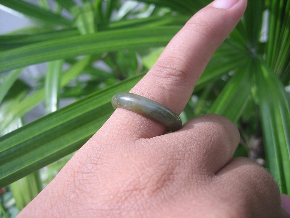 Natural Jadeite Jade ring Thailand jewelry stone mineral size  6.75 US   E 59139