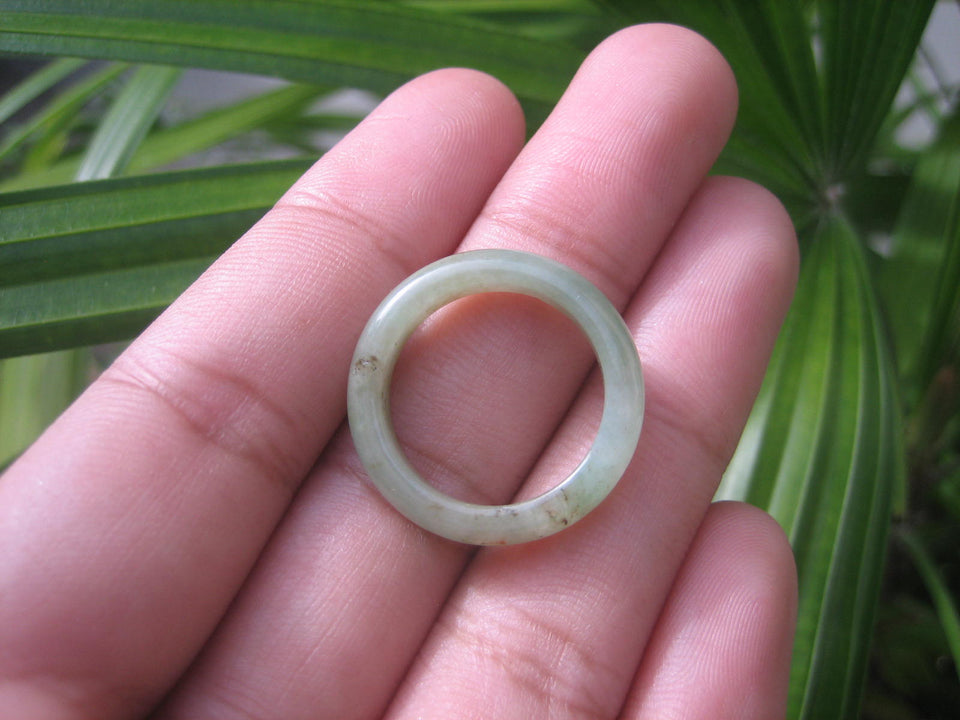 Natural Jadeite Jade ring Thailand jewelry stone mineral size  6.75 US   E 59136