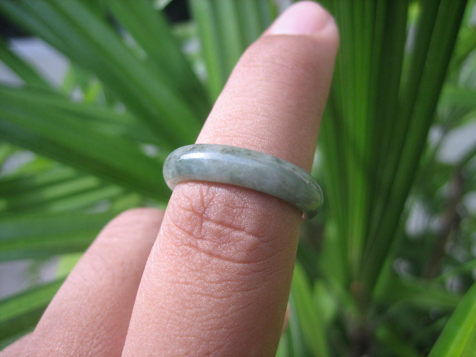 Natural Jadeite Jade ring Thailand jewelry stone mineral size  7.25 US   E 59130