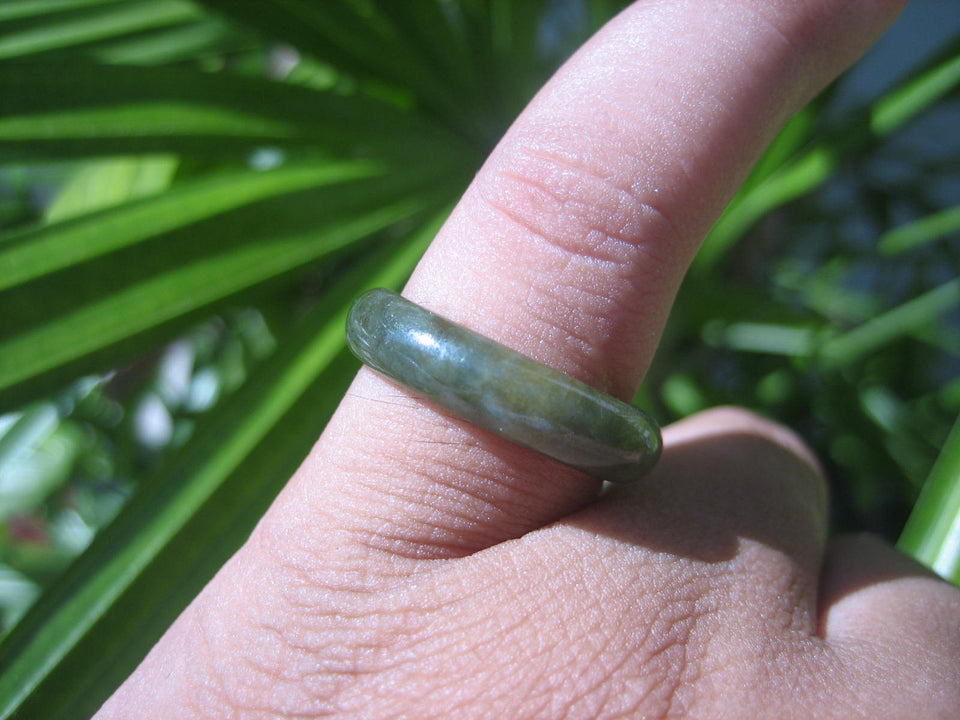 Natural Jadeite Jade ring Thailand jewelry stone mineral size  7 US   E 59166