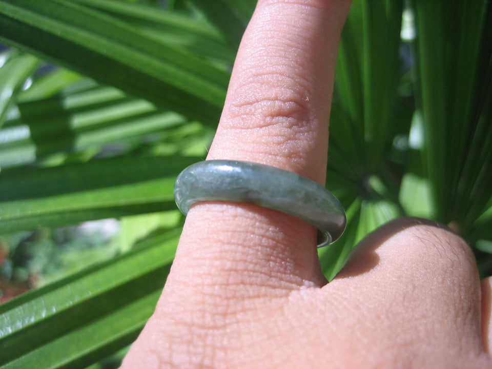 Natural Jadeite Jade ring Thailand jewelry stone mineral size  7 US   E 59164