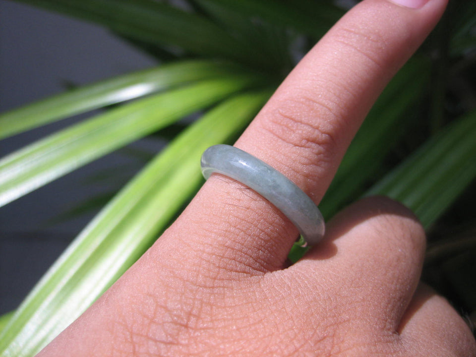 Natural Jadeite Jade ring Thailand jewelry stone mineral size  7 US   E 59189