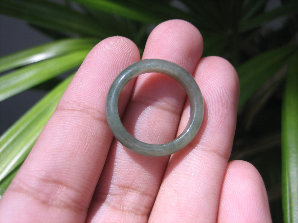 Natural Jadeite Jade ring Thailand jewelry stone mineral size  6.75 US   E 59191