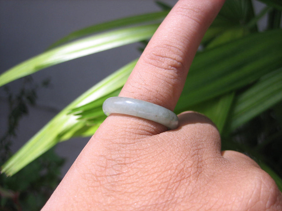 Natural Jadeite Jade ring Thailand jewelry stone mineral size  7.25 US   E 59186