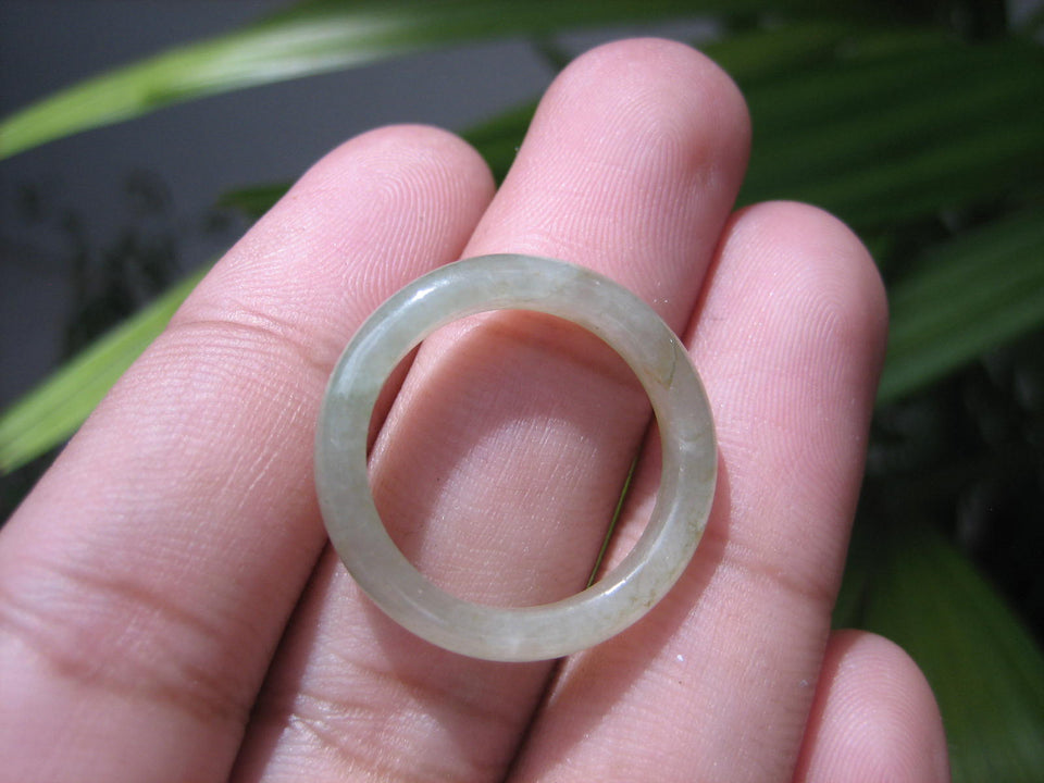 Natural Jadeite Jade ring Thailand jewelry stone mineral size  7 US   E 59182