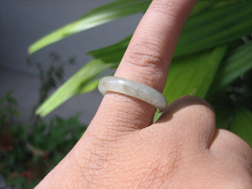 Natural Jadeite Jade ring Thailand jewelry stone mineral size  7 US   E 59182