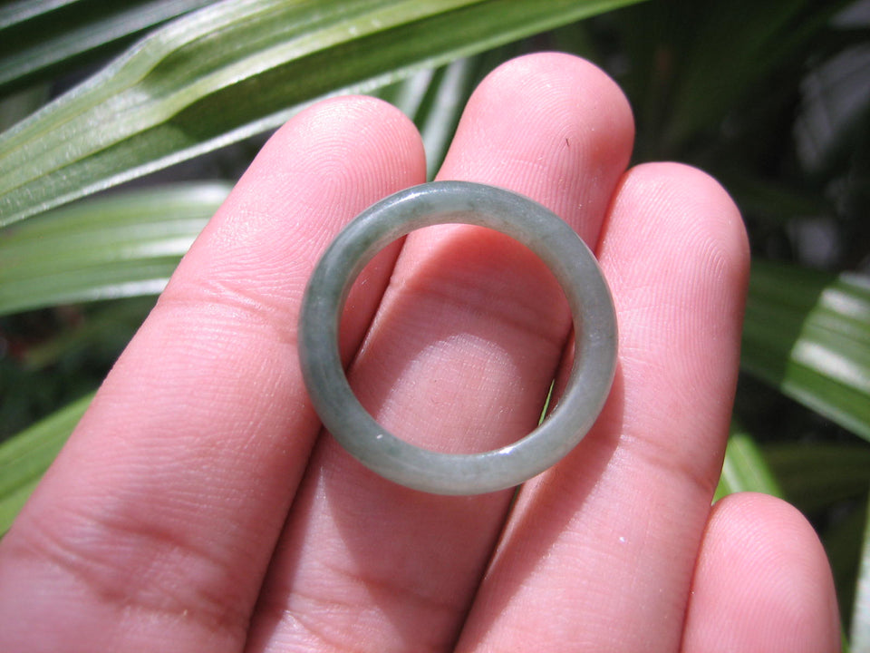 Natural Jadeite Jade ring Thailand jewelry stone mineral size  7 US   E 59179