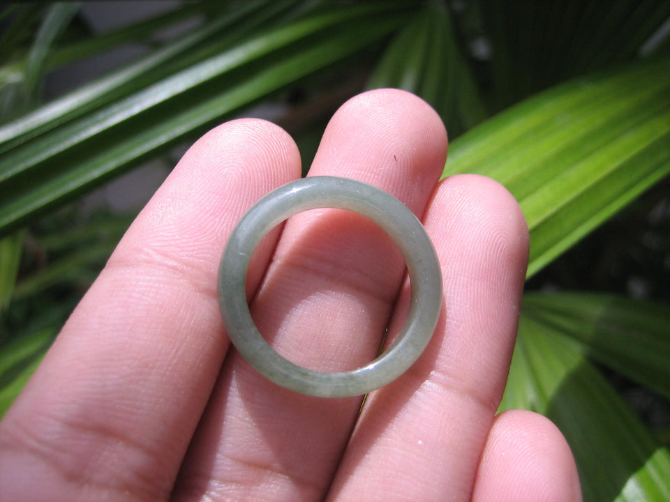 Natural Jadeite Jade ring Thailand jewelry stone mineral size  7 US   E 59178