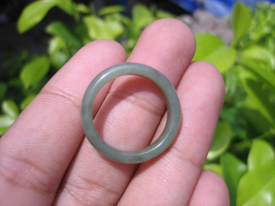 Natural Jadeite Jade ring Thailand jewelry stone mineral size  7 US   E 59175