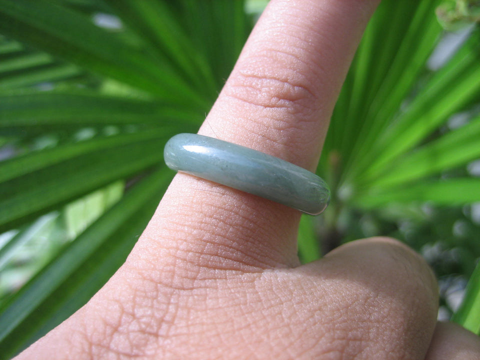 Natural Jadeite Jade ring Thailand jewelry stone mineral size  6.5 US   E 59195