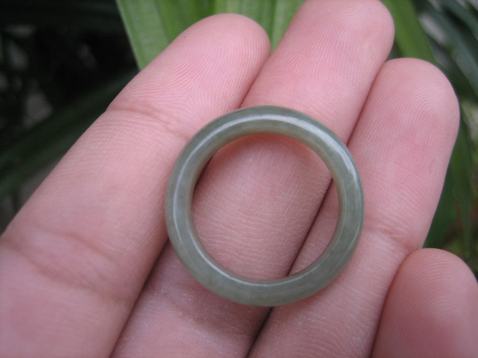 Natural Jadeite Jade ring Thailand jewelry stone mineral size 7 US  EA 020
