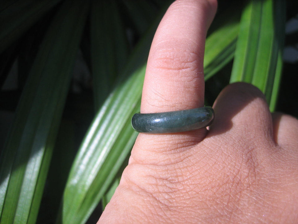 Natural Jadeite Jade ring Thailand jewelry stone mineral size  7 US  EA 030