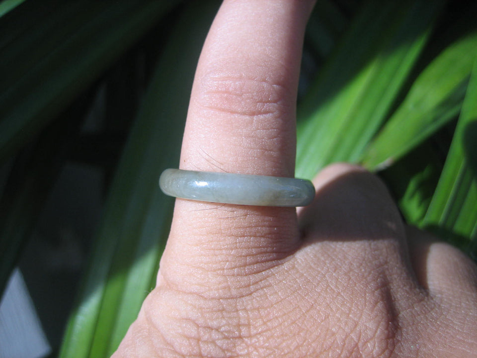 Natural Jadeite Jade ring Thailand jewelry stone mineral size  7 US  EA 027