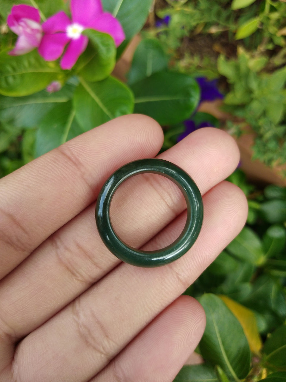 Natural Jadeite Jade ring Thailand jewelry stone mineral size  7.75 US  EB 067