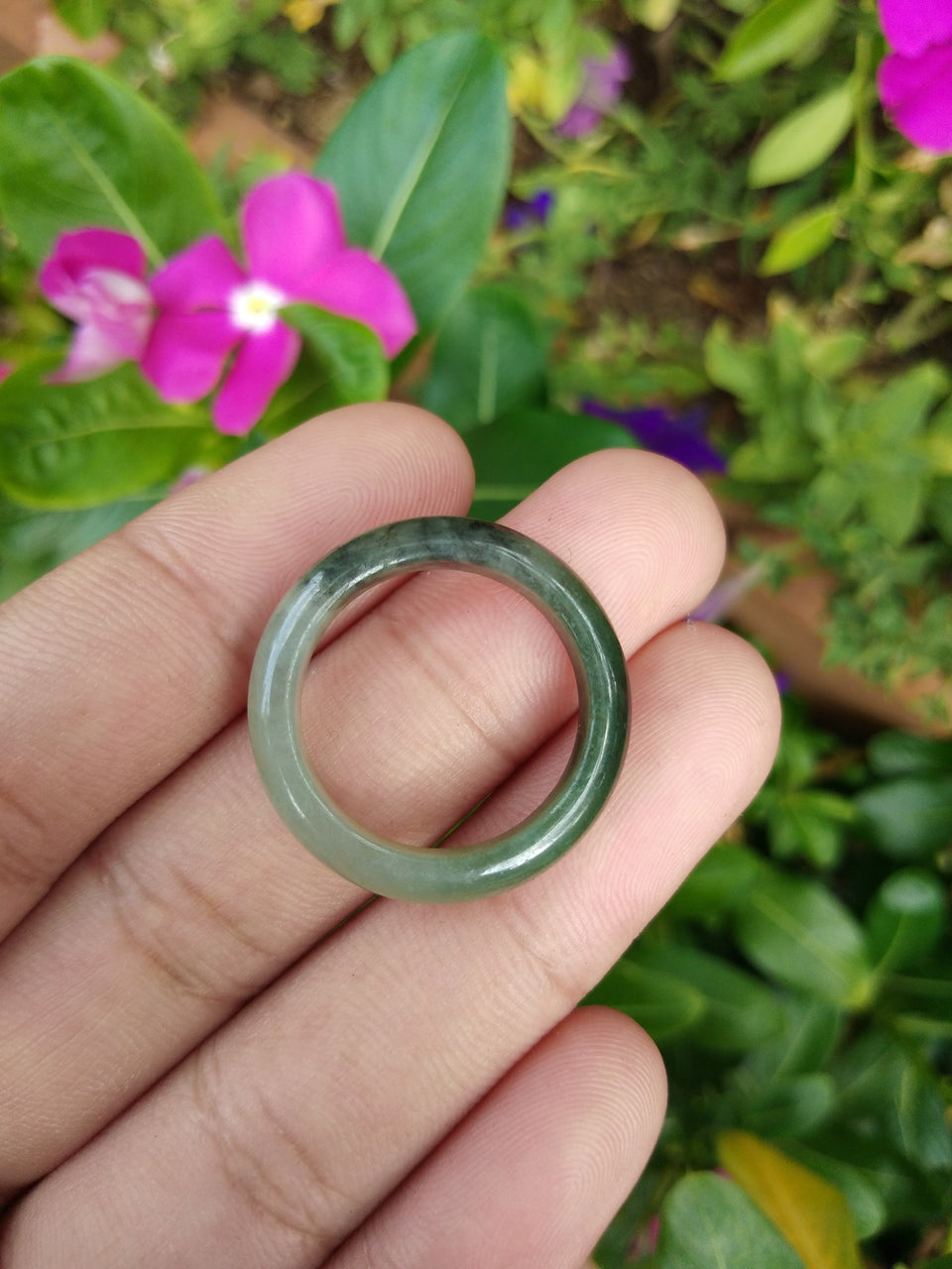 Natural Jadeite Jade ring Thailand jewelry stone mineral size  9 US  EB 068
