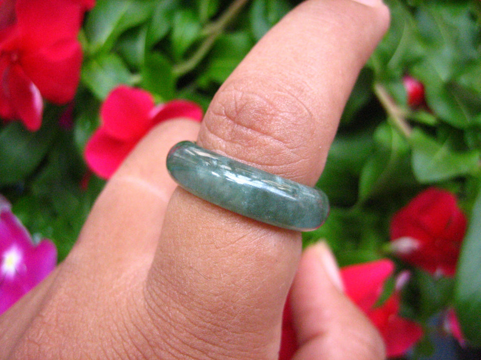 Natural Jadeite Jade ring Thailand jewelry stone mineral size  7.75 US  EB 087