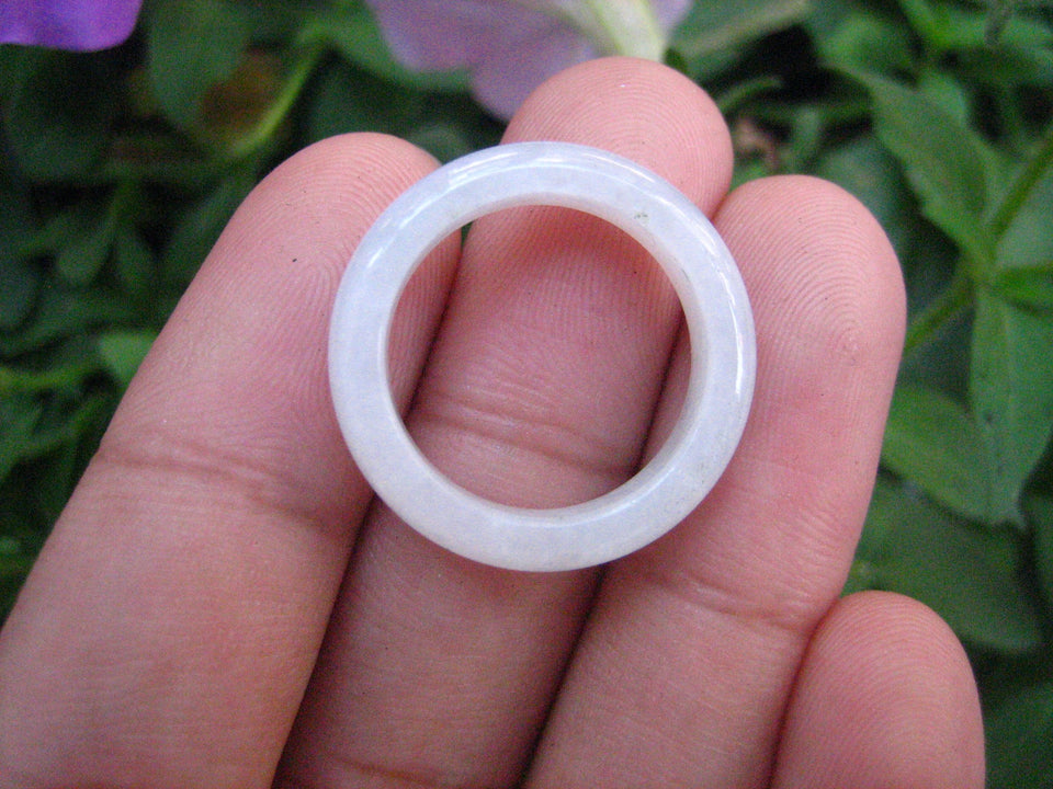 Natural Jadeite Jade ring Thailand jewelry stone mineral size  6.5 US  EB 111