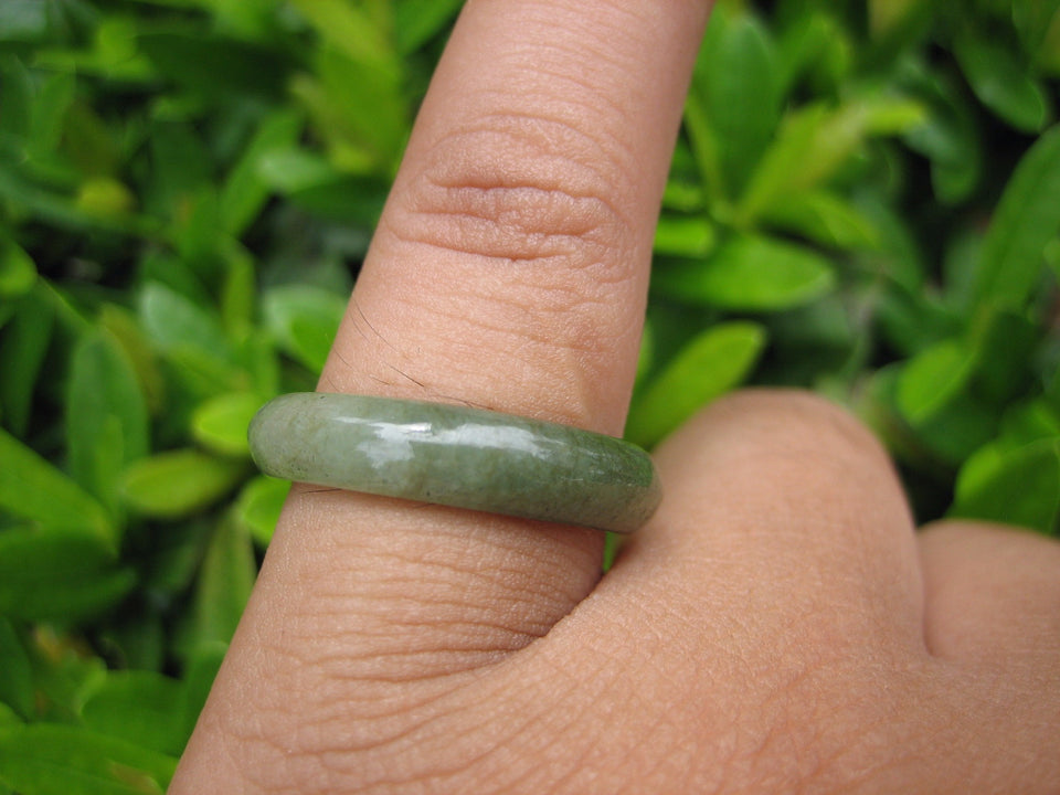 Natural Jadeite Jade ring Thailand jewelry stone mineral size  6.75 US  EB 037