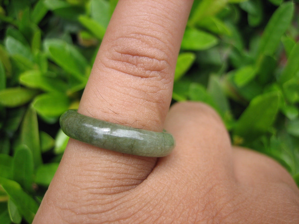 Natural Jadeite Jade ring Thailand jewelry stone mineral size  6.75 US  EB 037